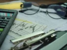 Compare taking an 80k pension lump sum versus leaving it for a 2800 monthly payout at age 55 to maximize your retirement income.