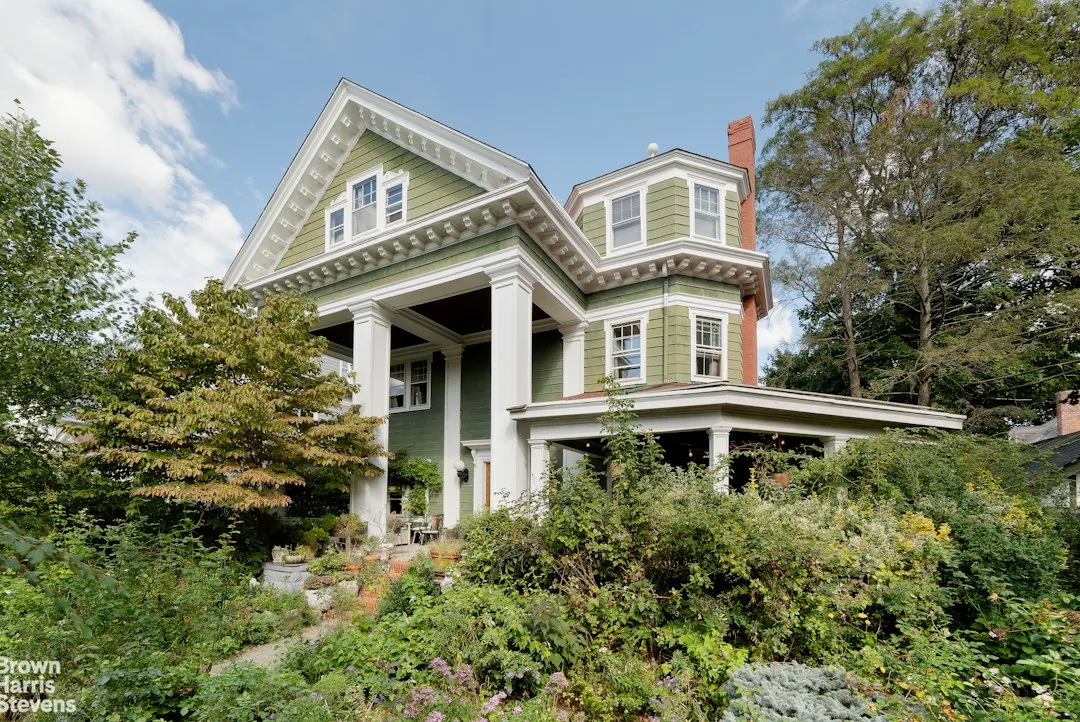 Explore 85 Westminster Road in Prospect Park South, Brooklyn. A grand 1905 Colonial Revival historic home featuring 7 beds, exquisite gardens, and modern upgrades.